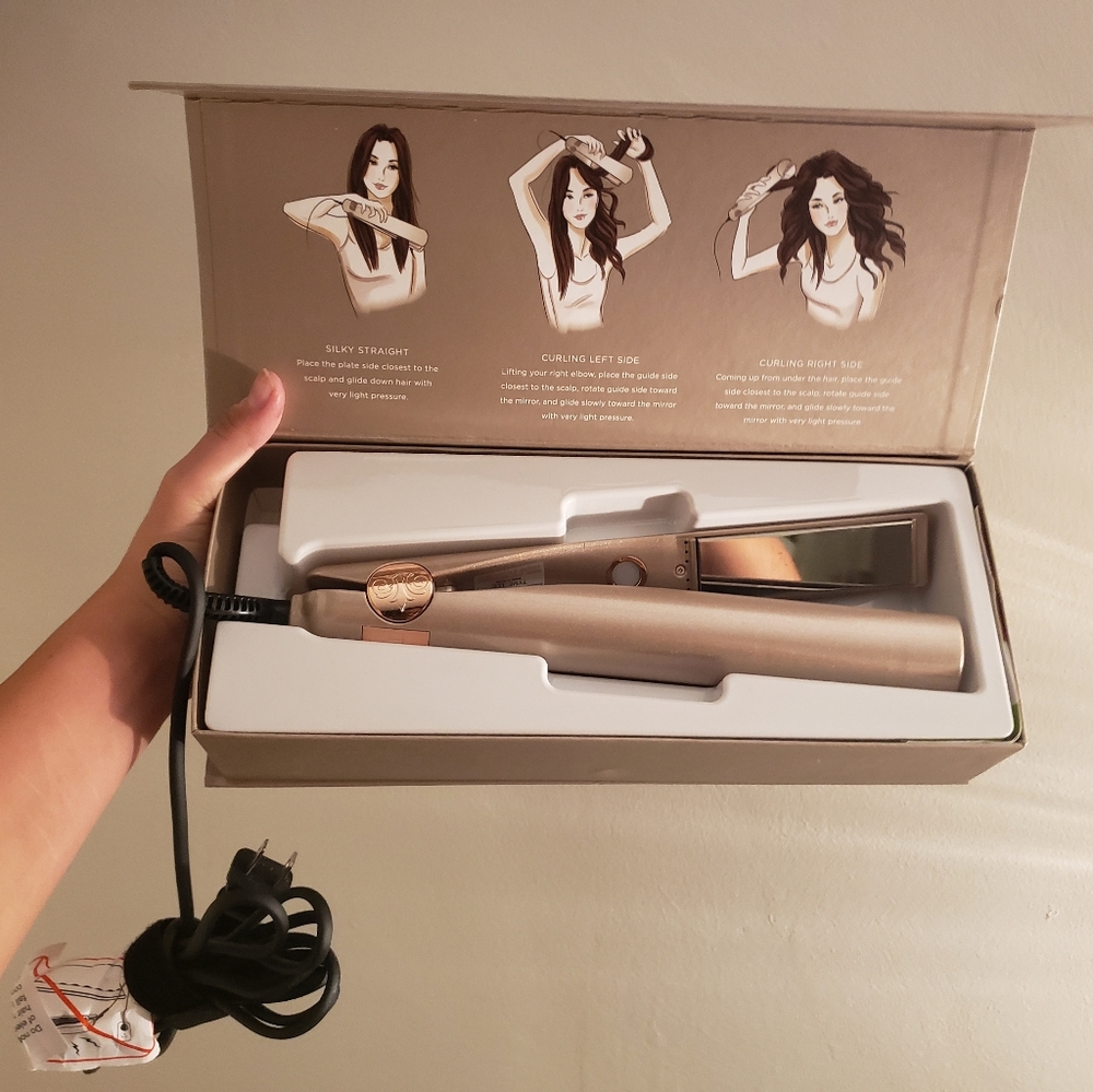 TYME Gold Hair Styling Tool